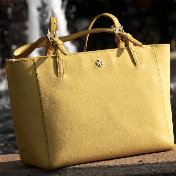 Tory Burch York Tote - Picture 6 of 8